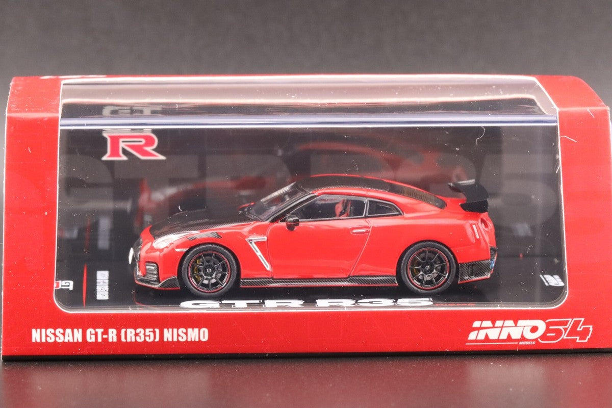 Nissan GT-R R35 Nismo Red