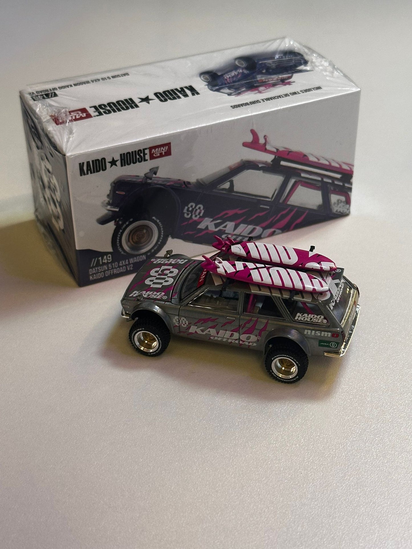 CHASE - Kaido House x MiniGT - Datsun 510 4x4 Wagon Kaido Offroad V2