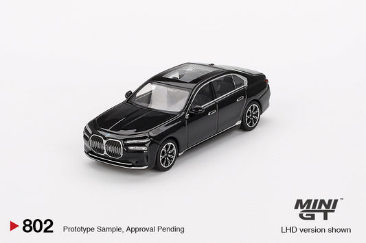 BMW i7 xDrive60 Black Sapphire