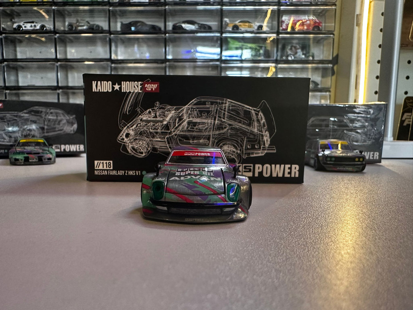 CHASE - Kaido House x MiniGT - Nissan Fairlady Z HKS V1
