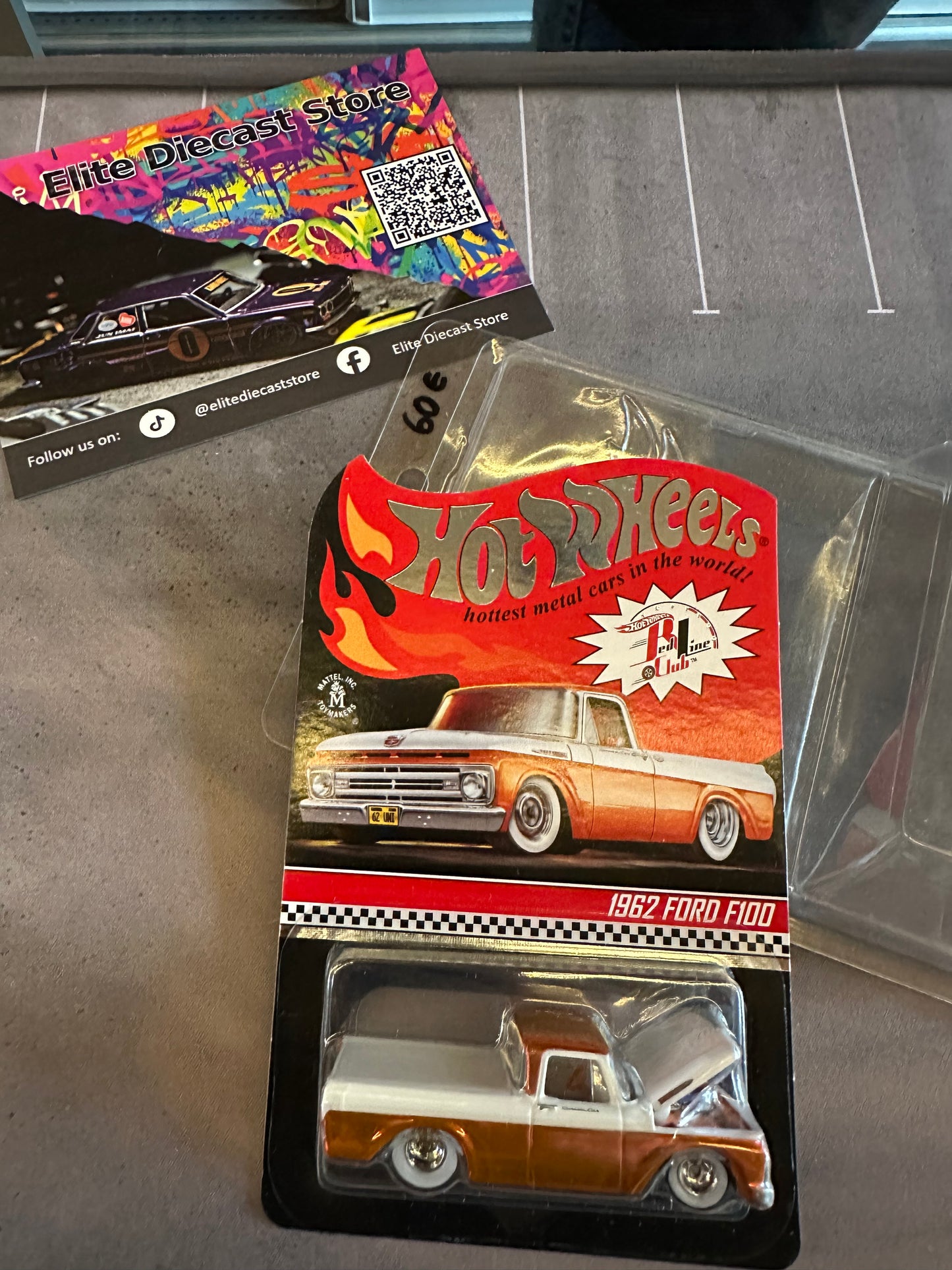 HotWheels RLC 1962 FORD F100 Spectraflame Root Beer