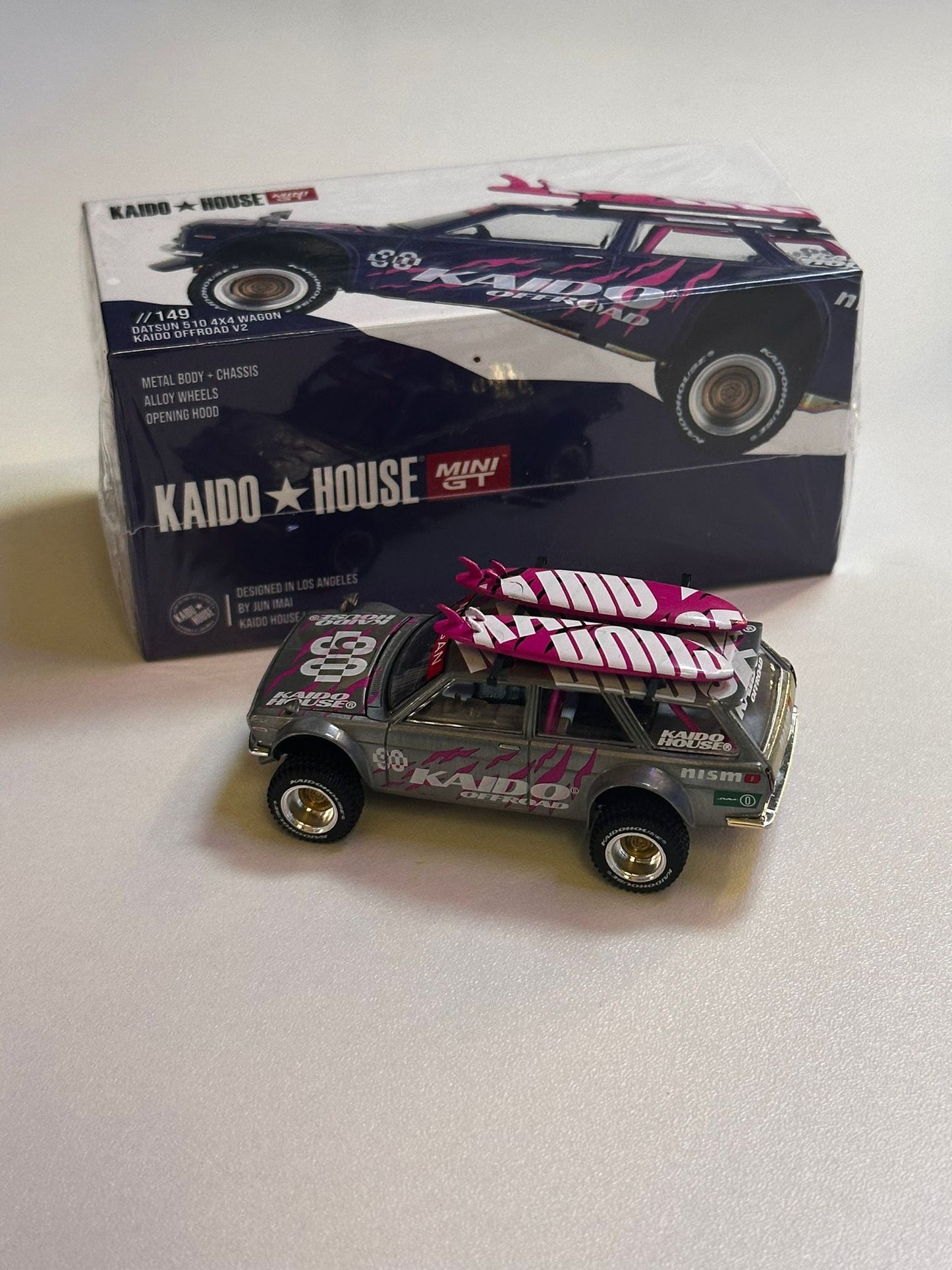 CHASE - Kaido House x MiniGT - Datsun 510 4x4 Wagon Kaido Offroad V2